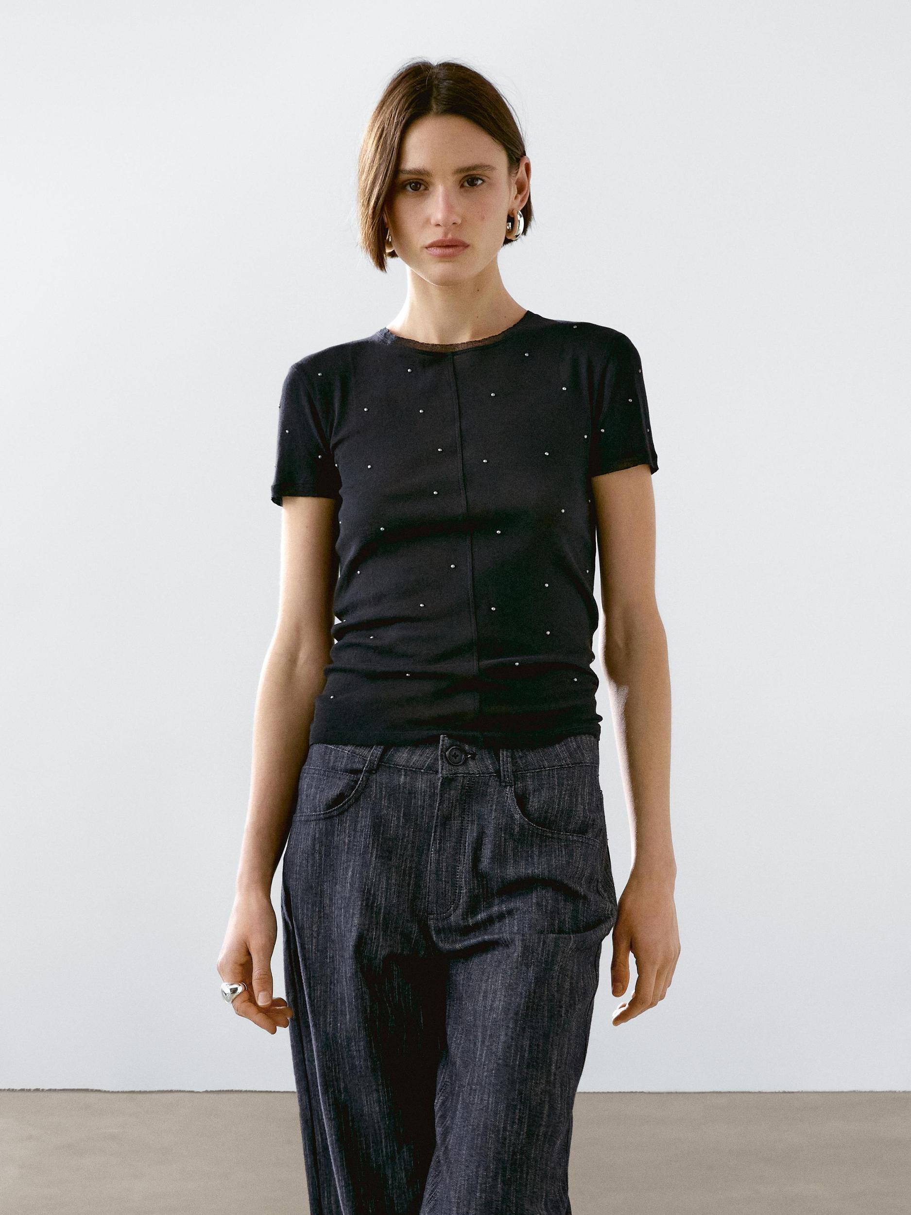 T-shirt with metal studs Product Image