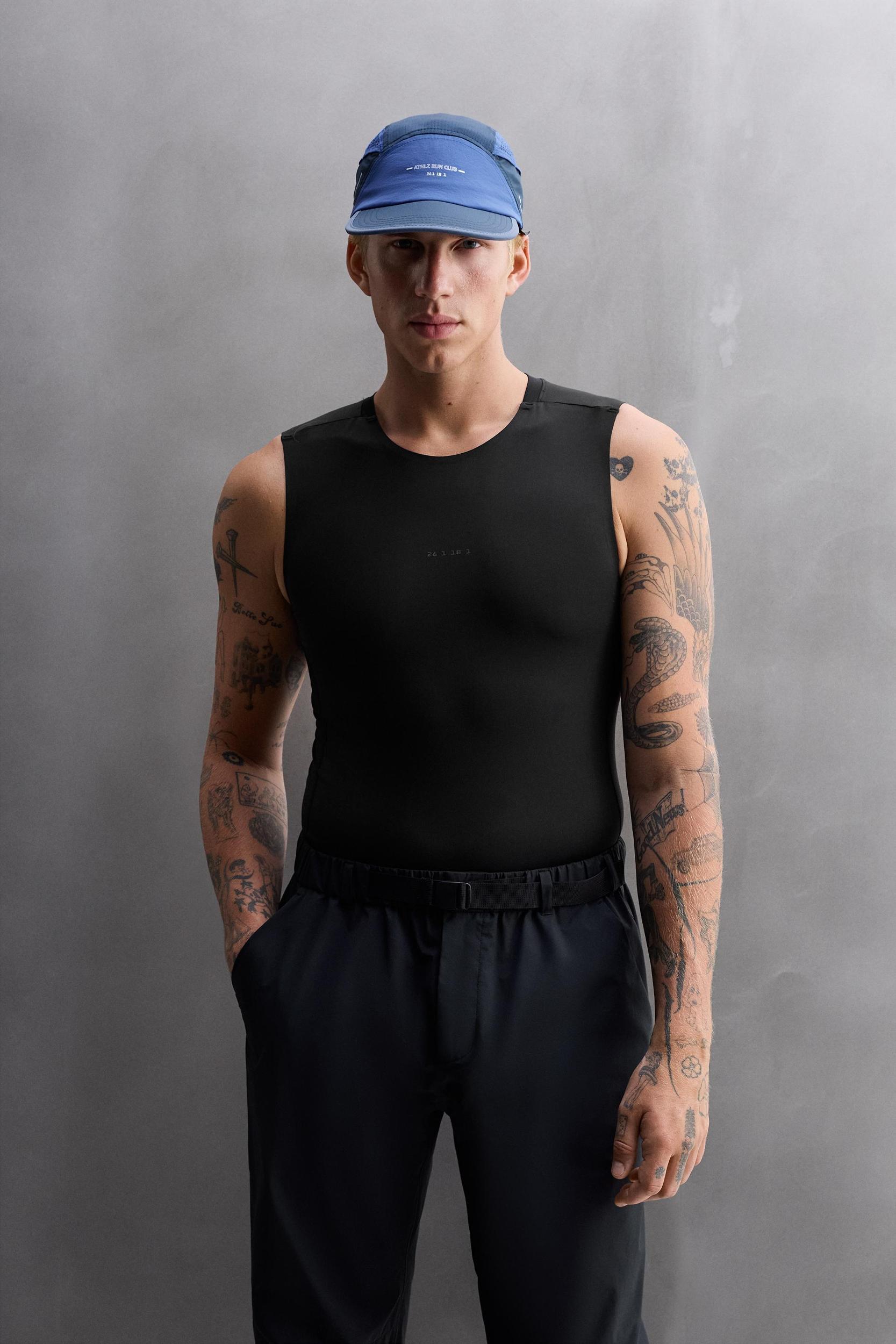 COMPRESSION TANK TOP Product Image