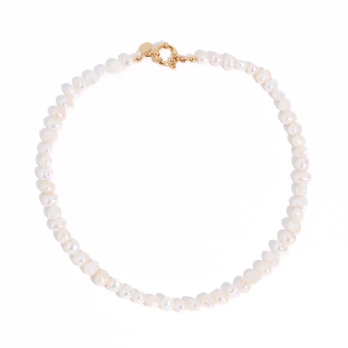 Joey Baby Pearl Giorgia Bracelet Womens at Urban Outfitters Product Image