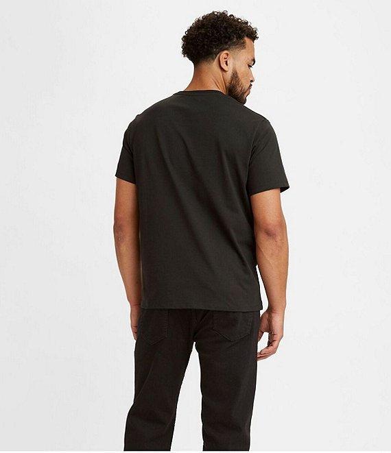 Levi's® Graphic Batwing Short-Sleeve Set-In Neck T-Shirt Product Image