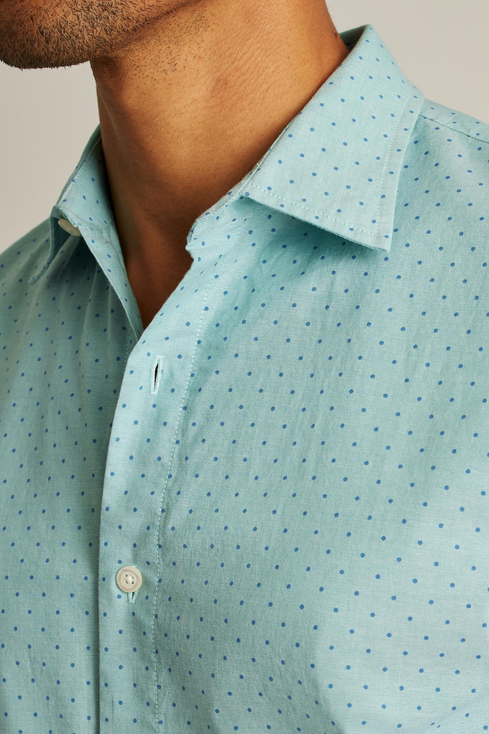 Riviera Short Sleeve Shirt Product Image