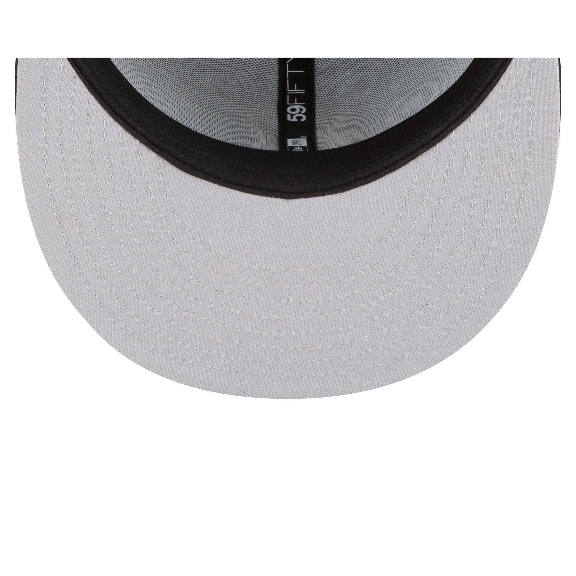 Montreal Canadiens Navy 9FIFTY Snapback Hat Male Product Image