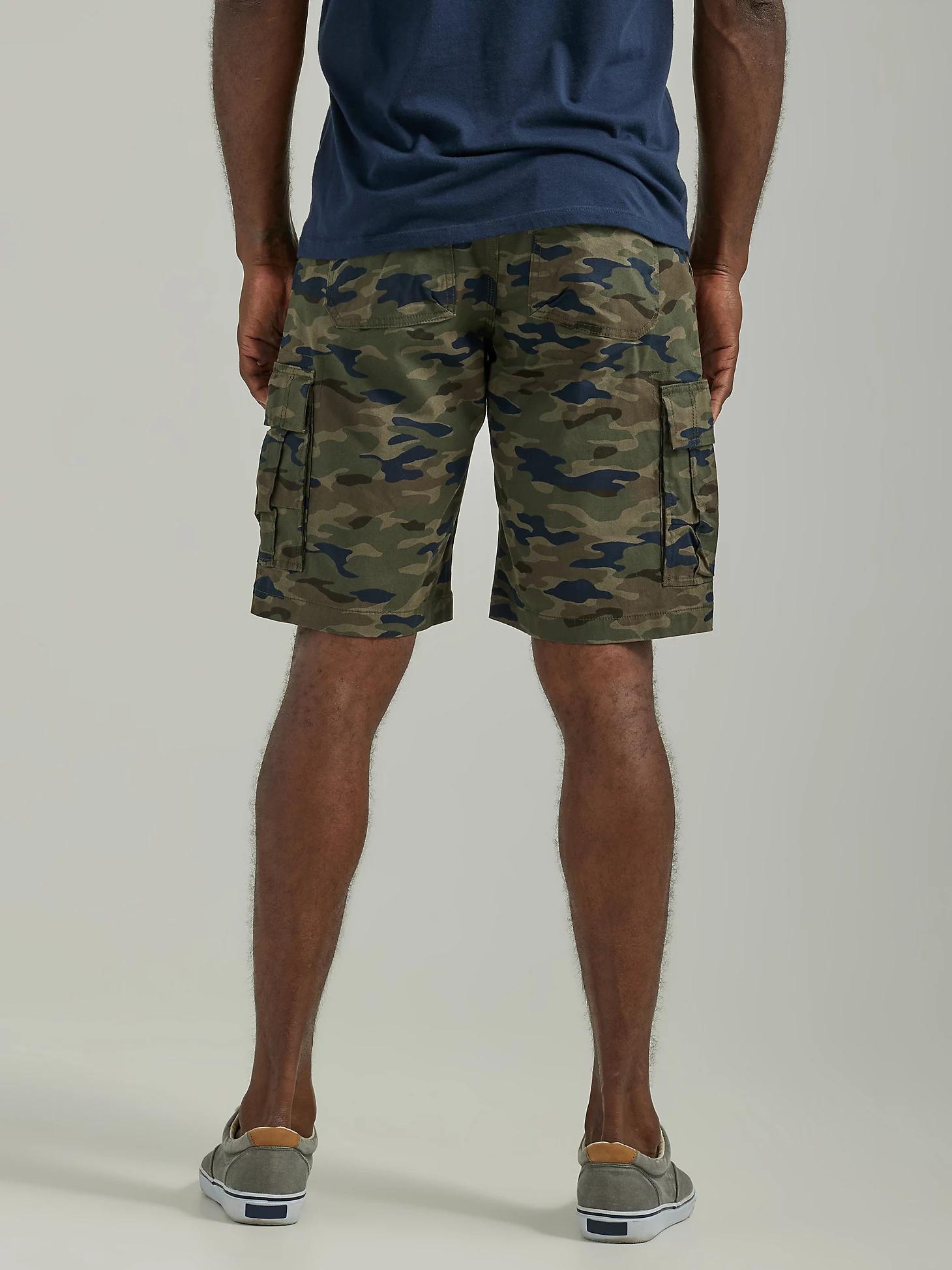 Men's Extreme Motion Carolina Cargo Short | Men's Shorts | Lee® Product Image
