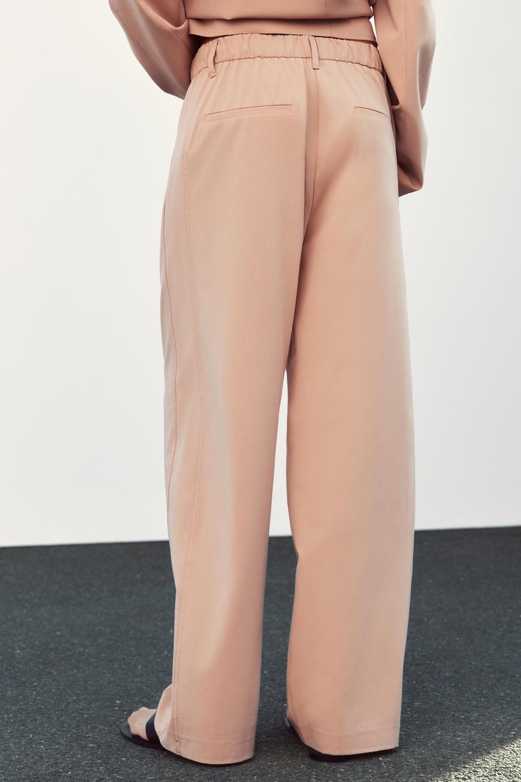ELASTIC WAIST PANTS Product Image