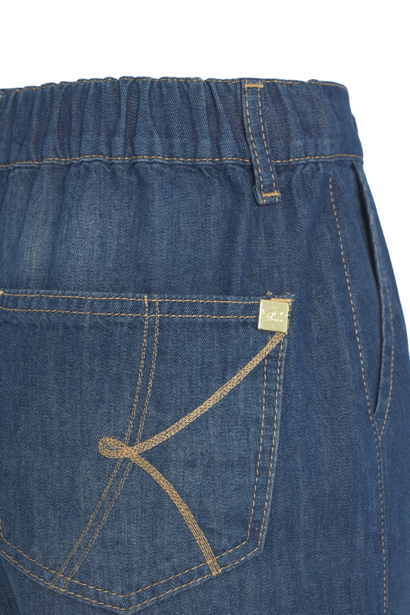 Denim shorts Product Image