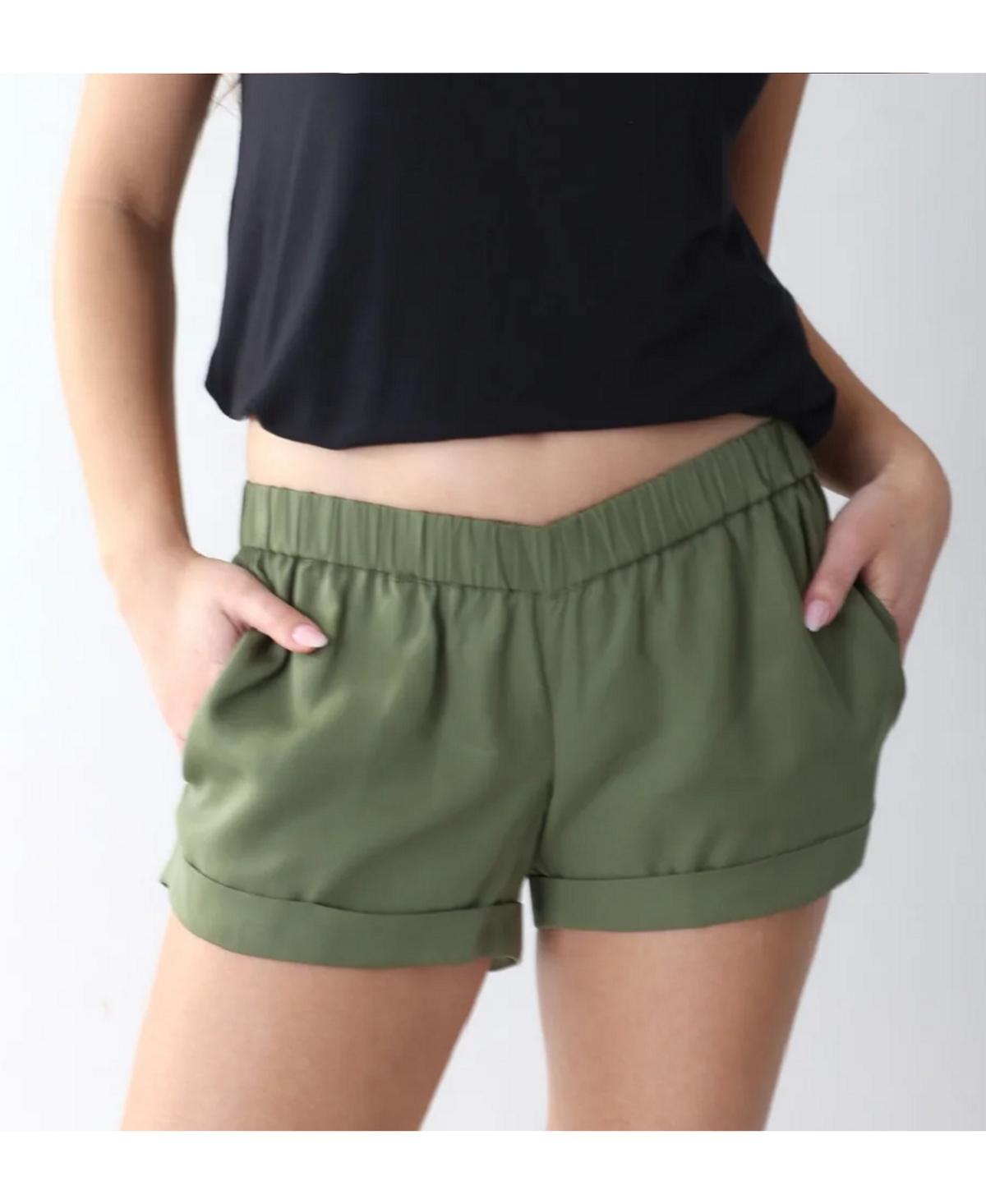 Ingrid & Isabel Elastic-Waist Maternity Shorts Product Image