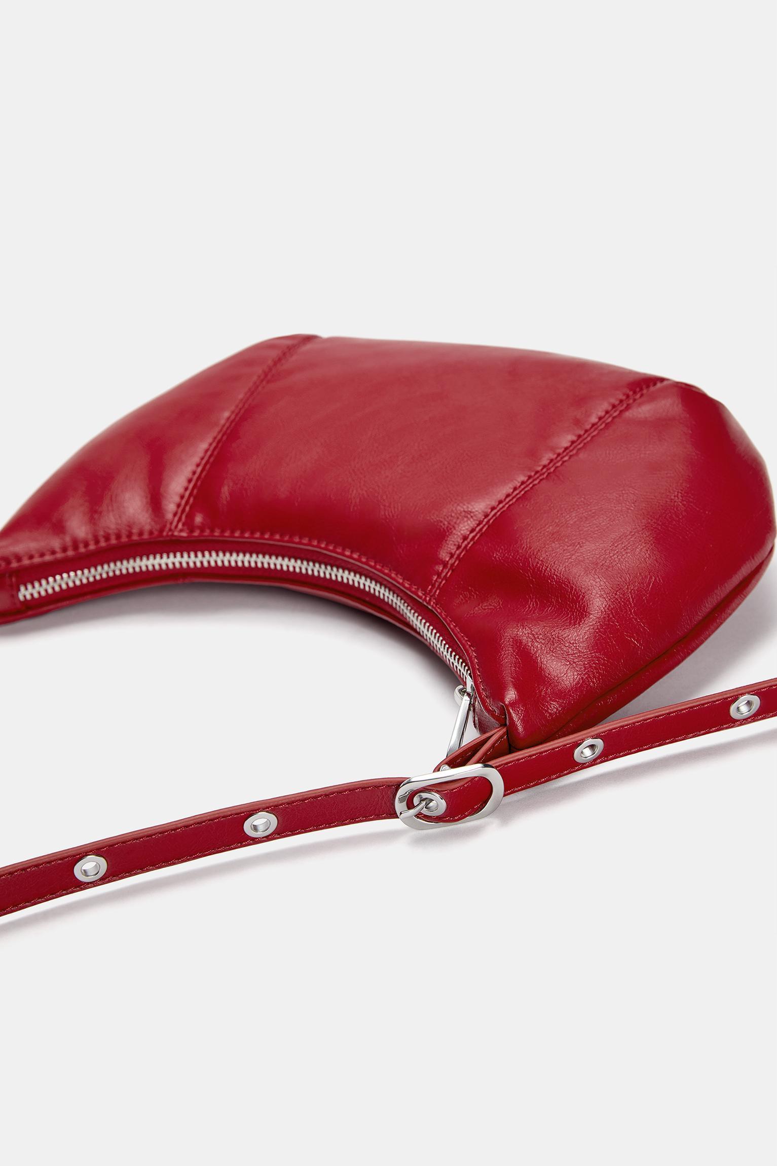 Half moon shoulder bag Product Image