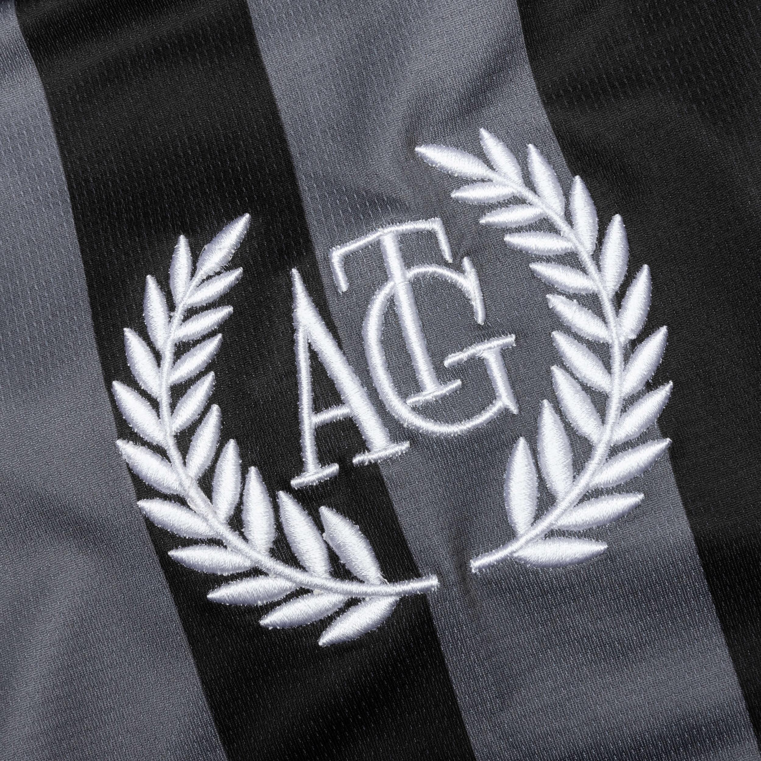 Pele Futbol Jersey - Black Male Product Image