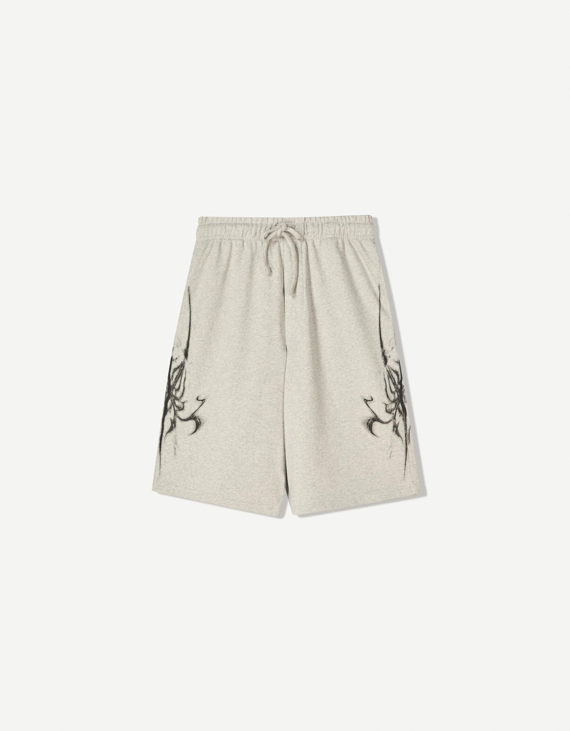 Printed Bermuda shorts Product Image