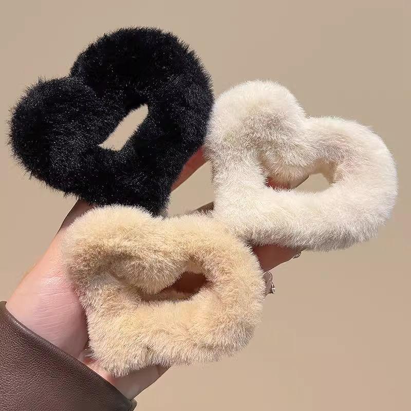 Heart Chenille Hair Claw Clip Product Image