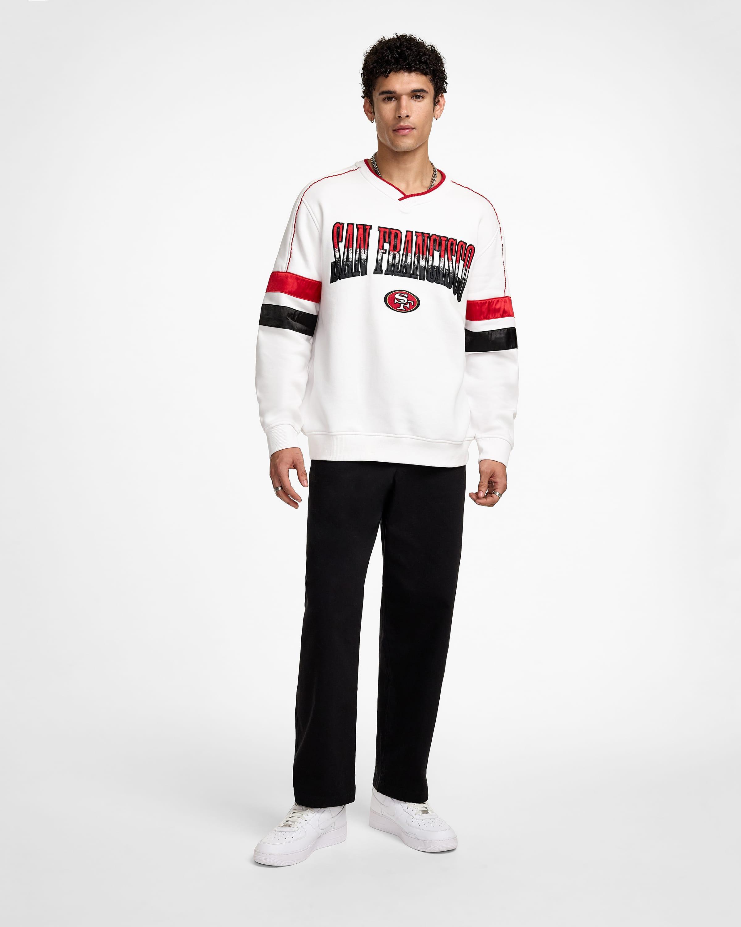 Las Vegas Raiders Sport Classics White Crewneck Male Product Image