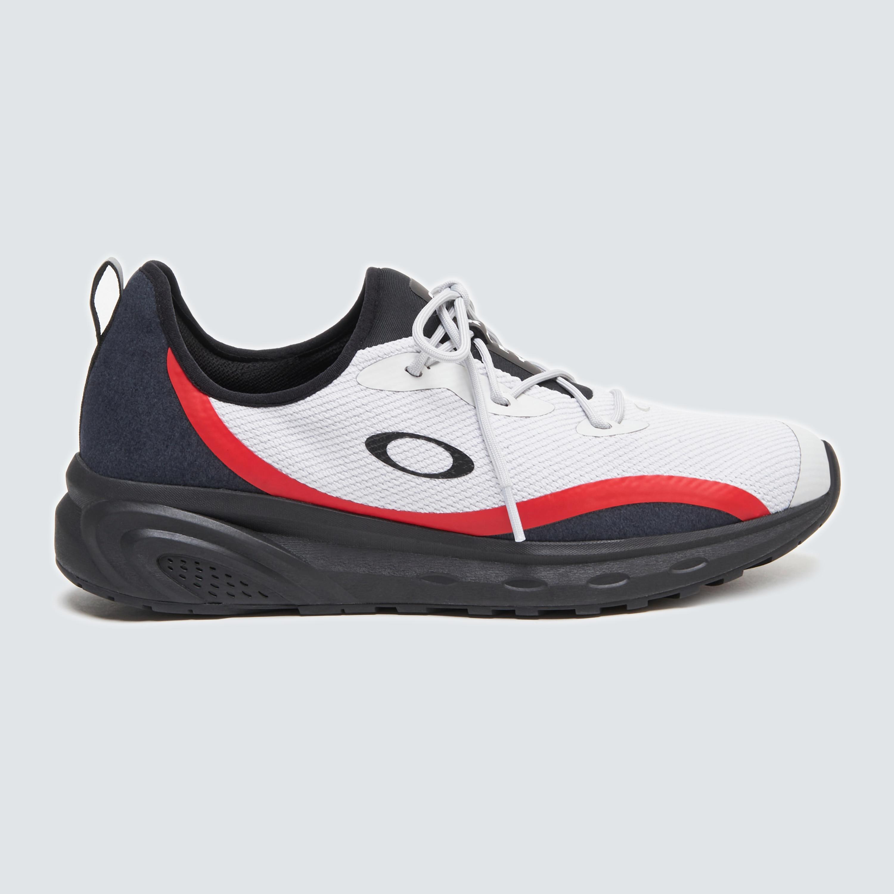 Oakley Lennox (Grey/Black) Men's Shoes Product Image