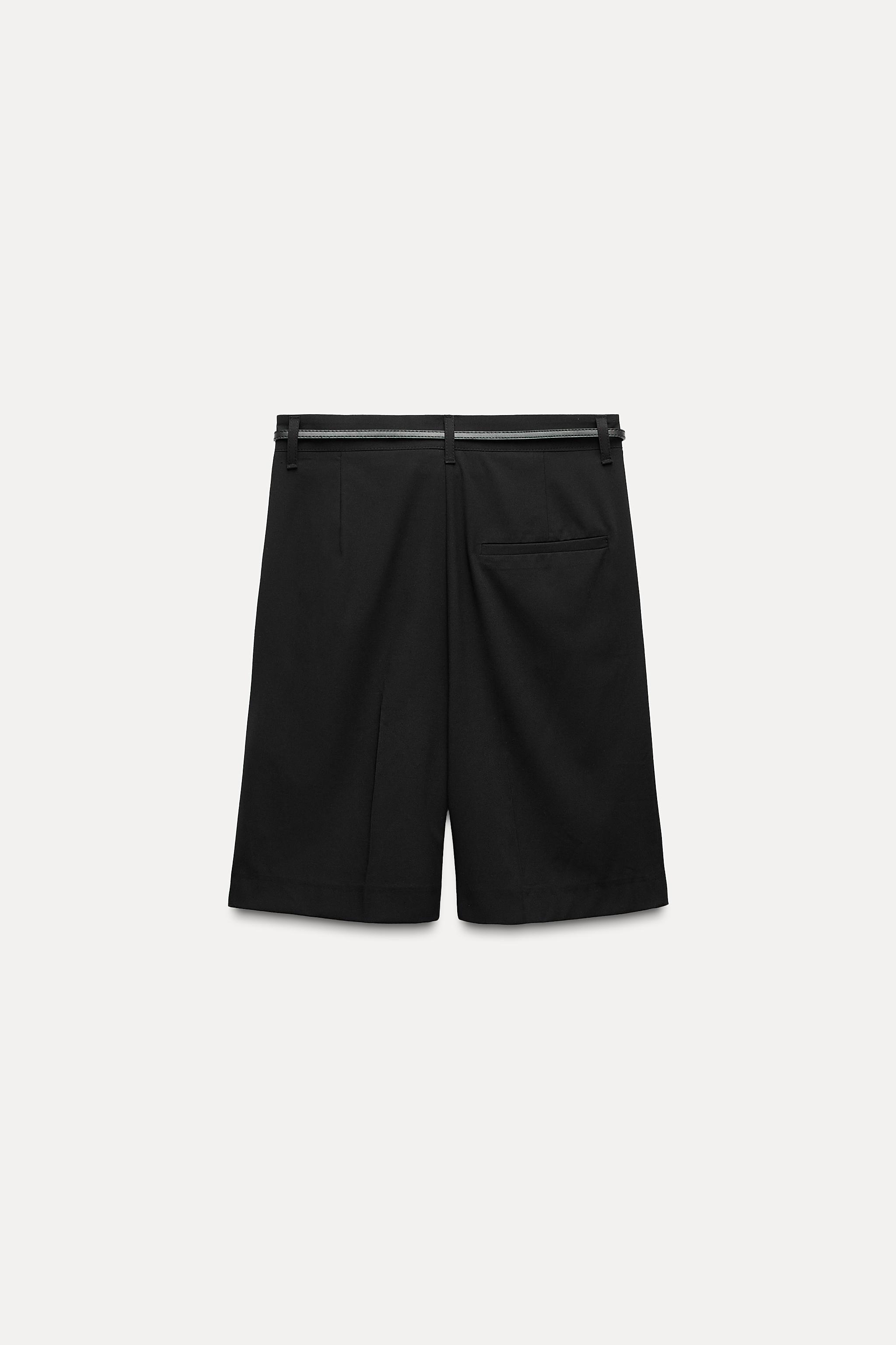 BELTED PLEATED SHORTS Product Image