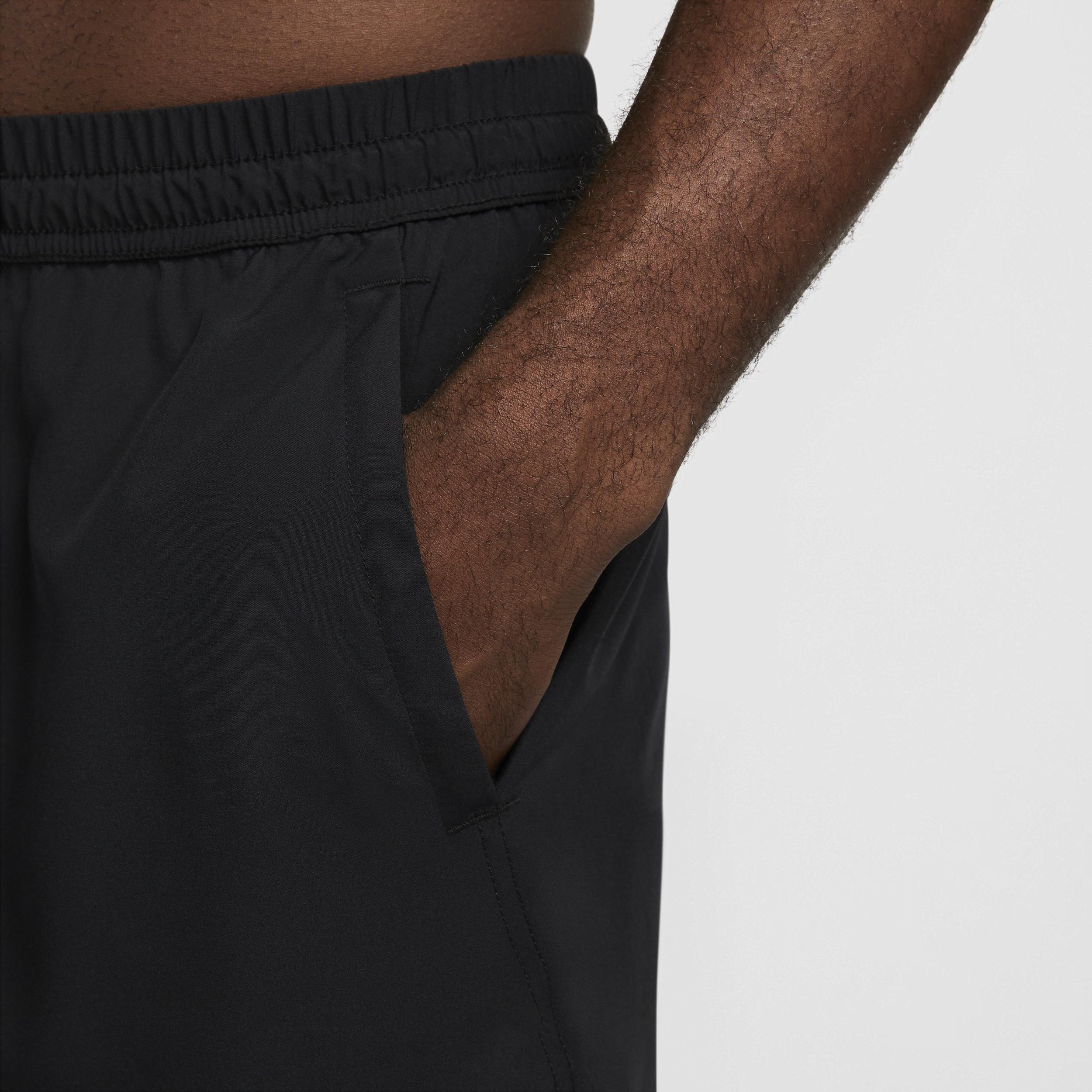 Nike Men's Form Dri-FIT 7" Unlined Versatile Shorts Product Image