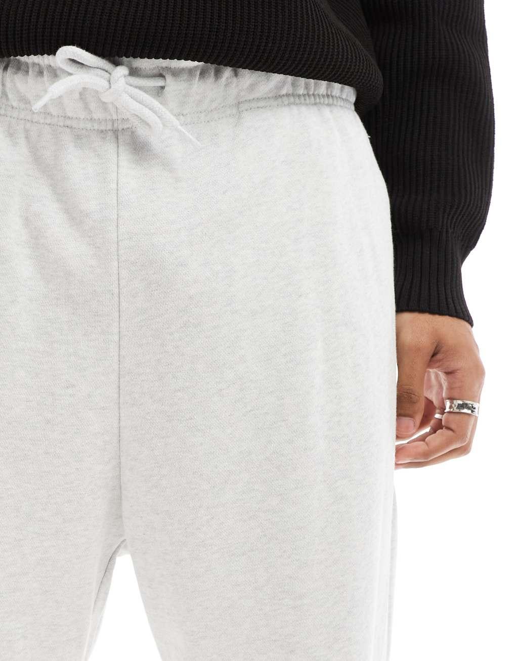 Jack & Jones loose fit wide leg sweatpants in light gray Product Image