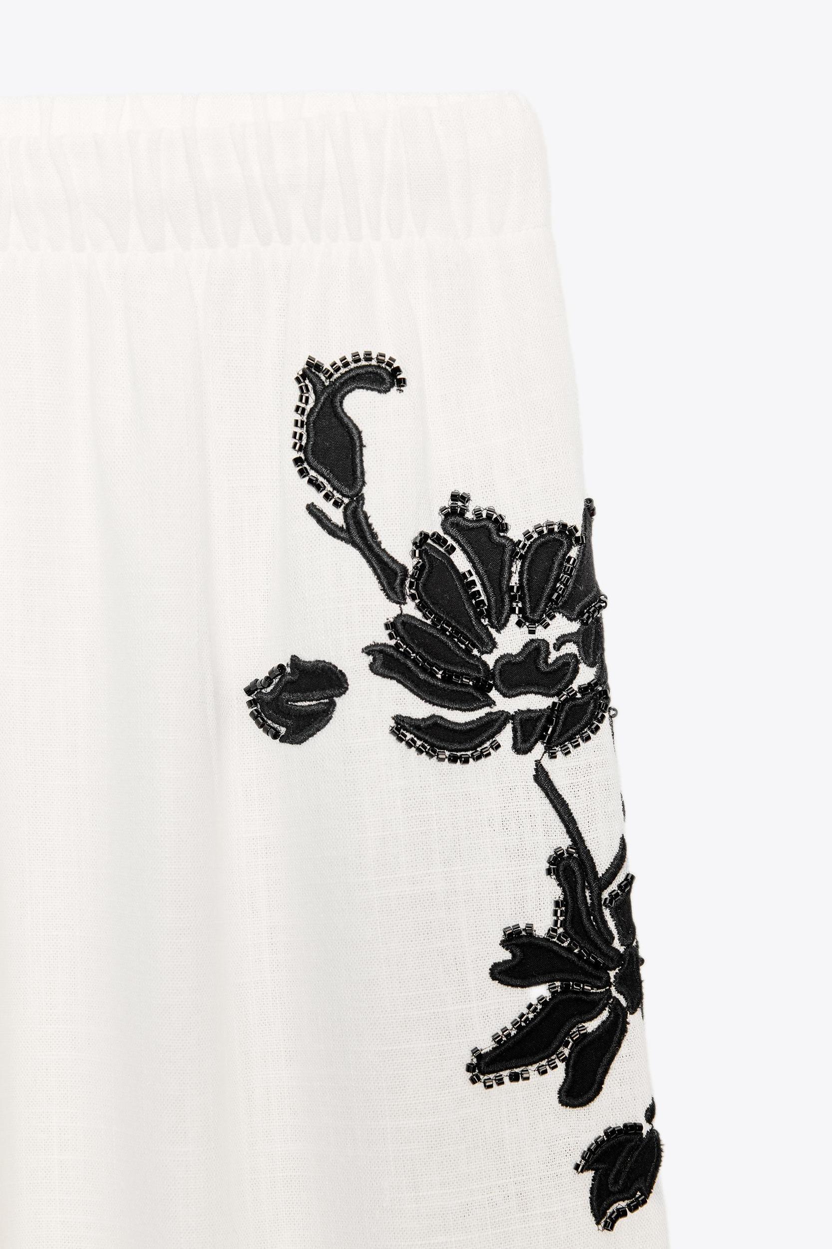 ZW COLLECTION FLORAL EMBROIDERED PANTS Product Image