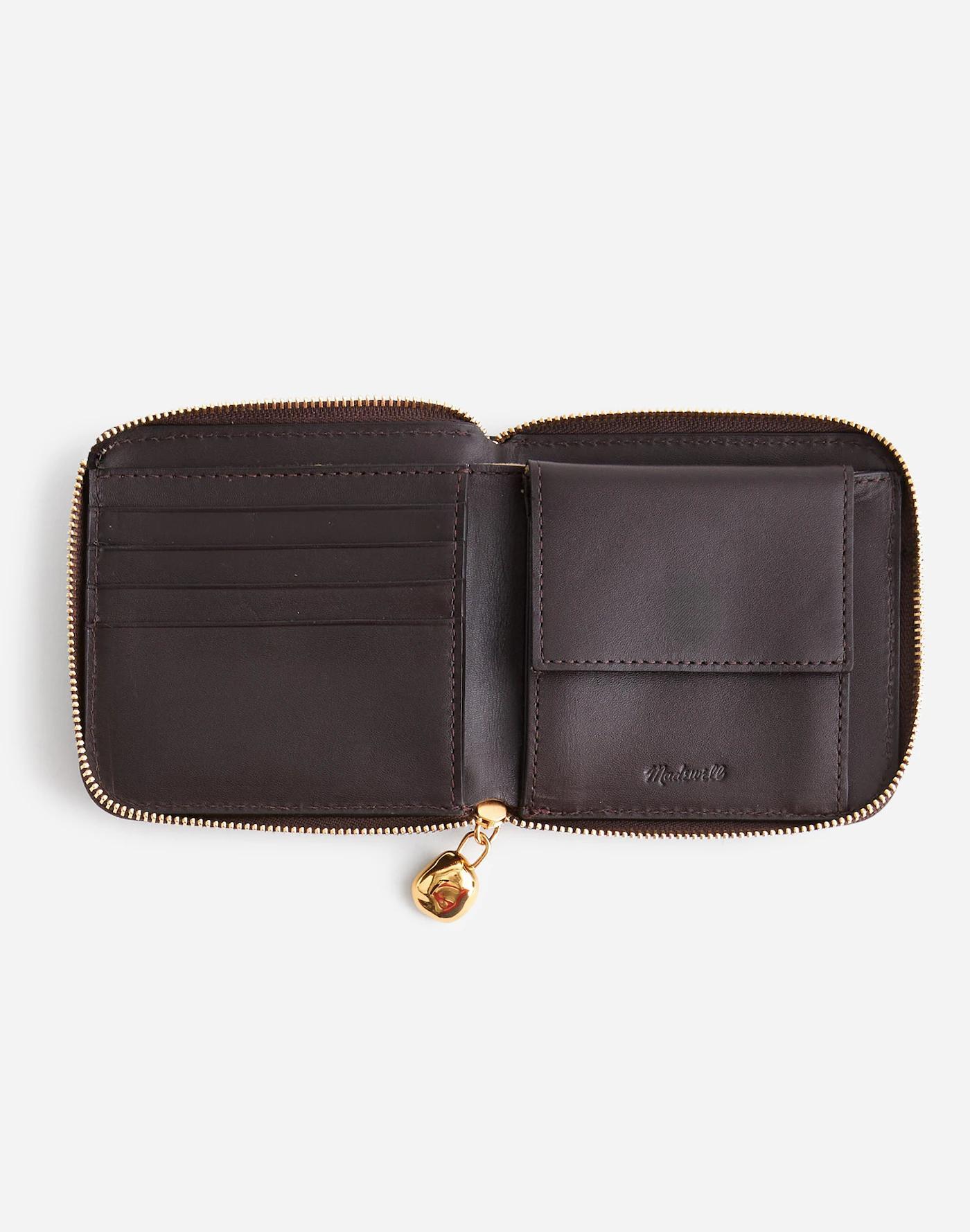 The Essential Zip Wallet Product Image