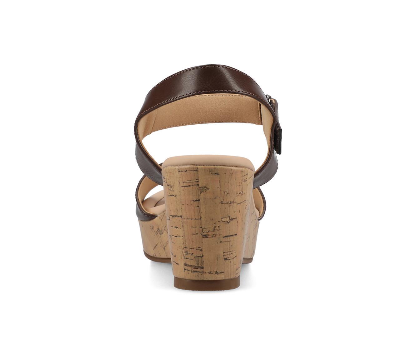 Women's Journee Collection Ranae Wedges Product Image