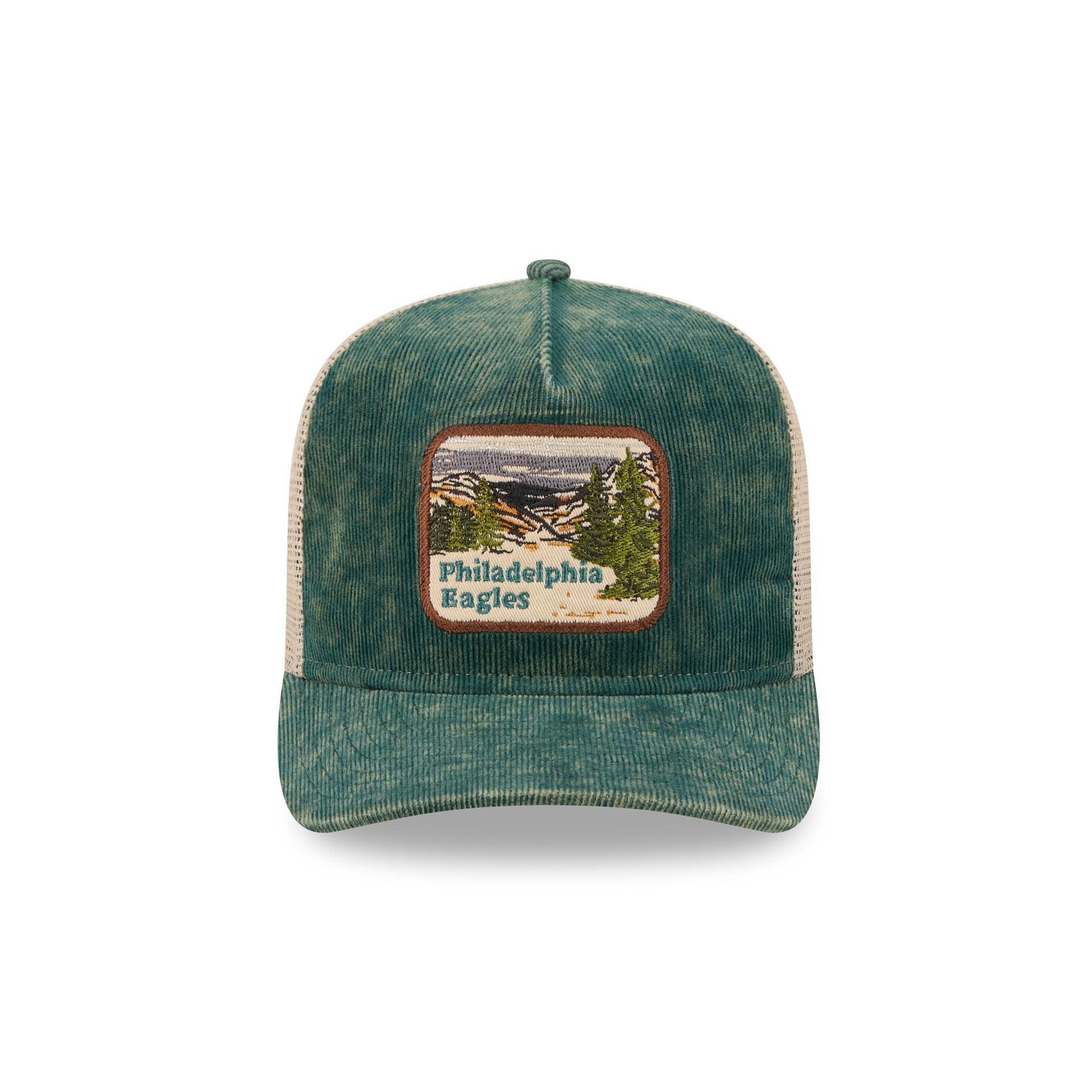 New York Yankees Vintage Landscape 9FIFTY A-Frame Trucker Hat Male Product Image