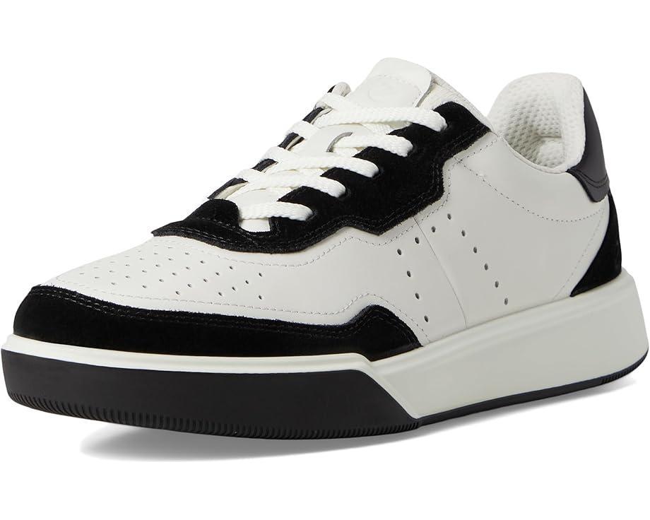 Soft 7 Easy Slip Sneaker Product Image