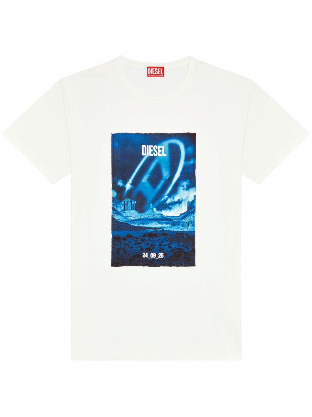 T-Boxt-Q16 graphic-print T-shirt Product Image