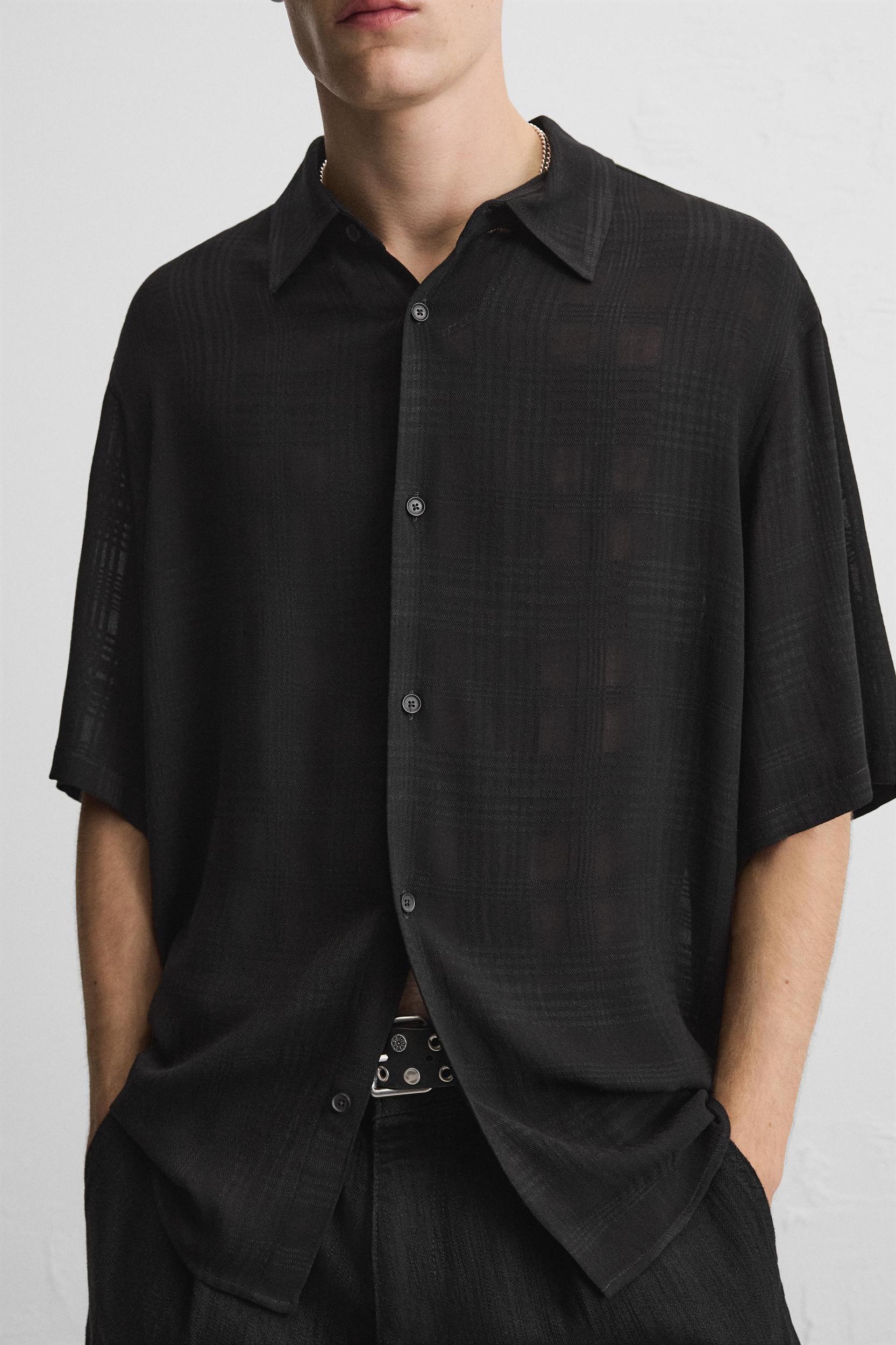 CHECKERED JACQUARD SHIRT Product Image