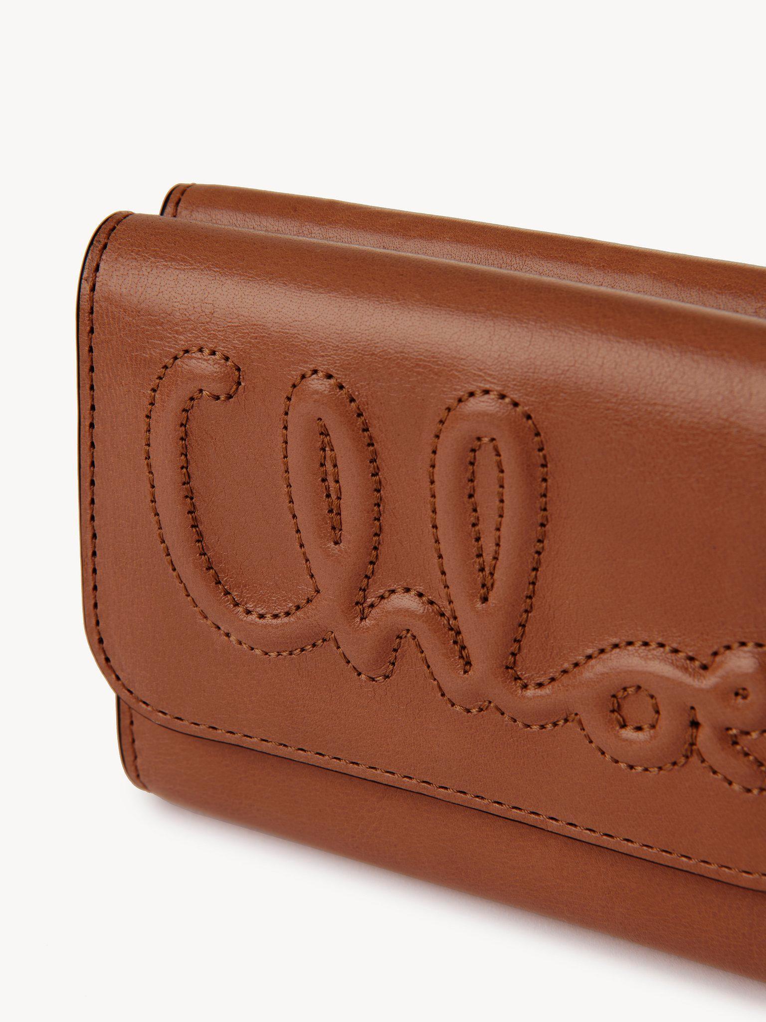 C Chloé small tri-fold in shiny leather Product Image