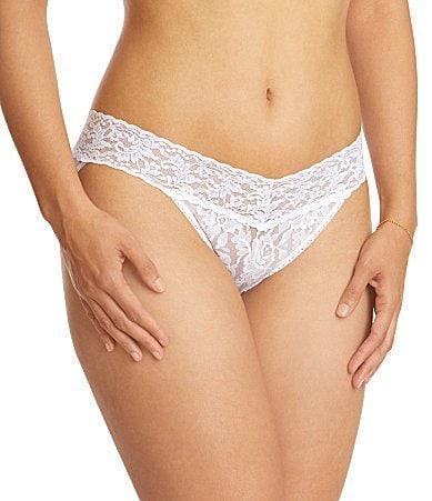 Signature Lace V-Kini Briefs Product Image