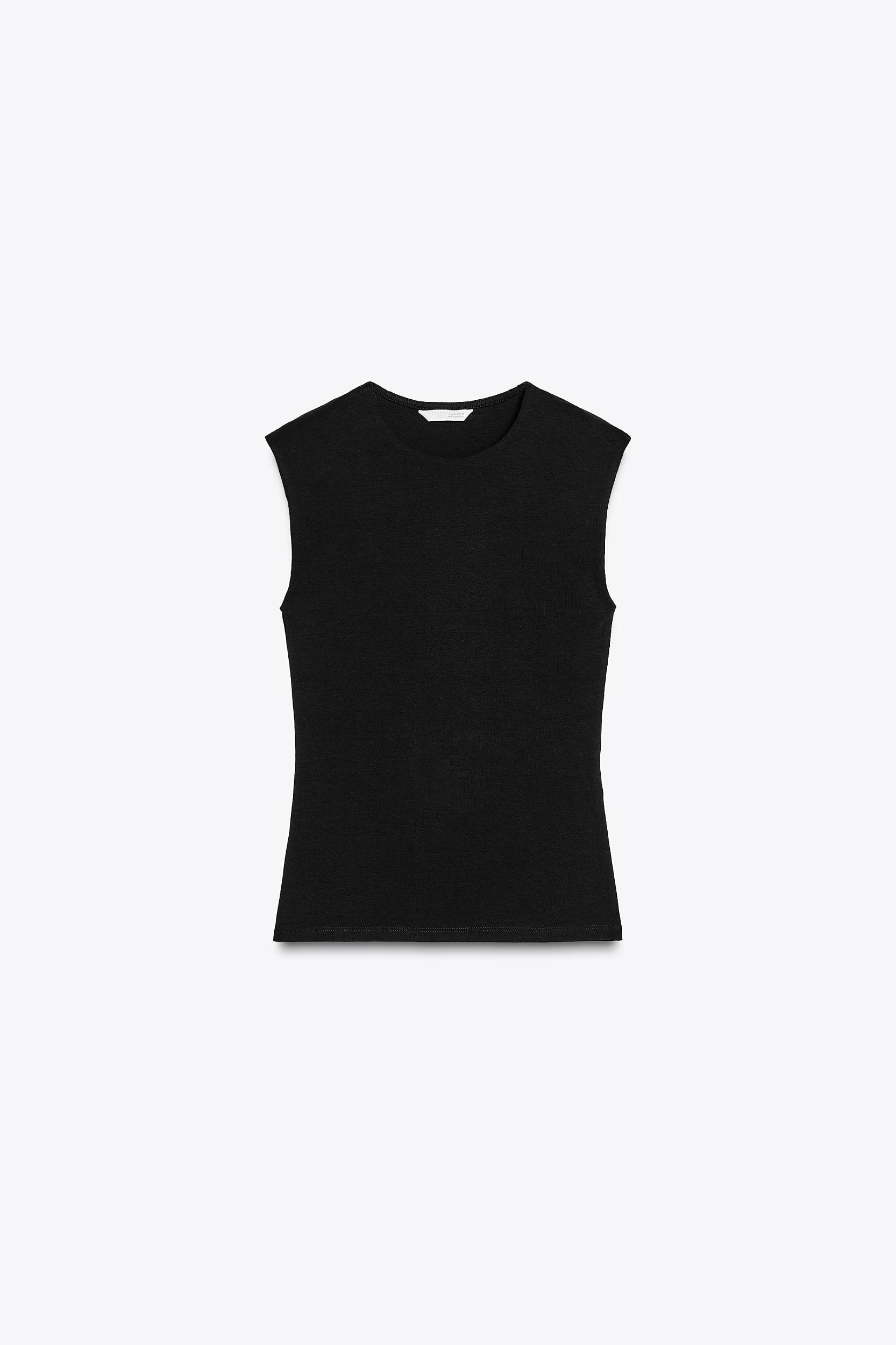 TANK TOP Product Image