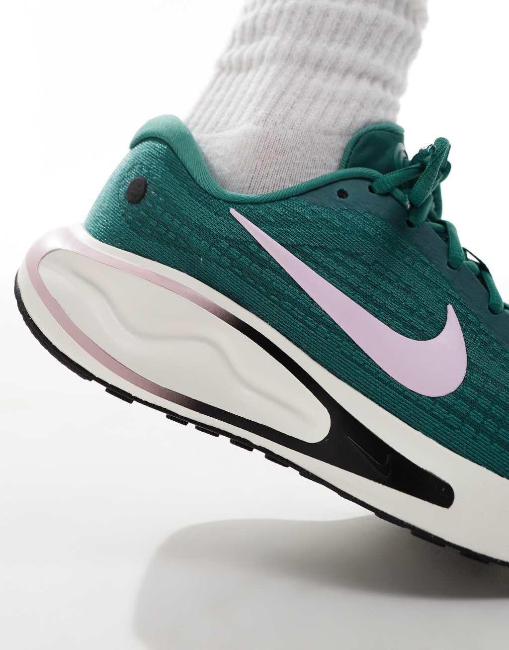 Nike Running Journey Run sneakers in green and pink Product Image