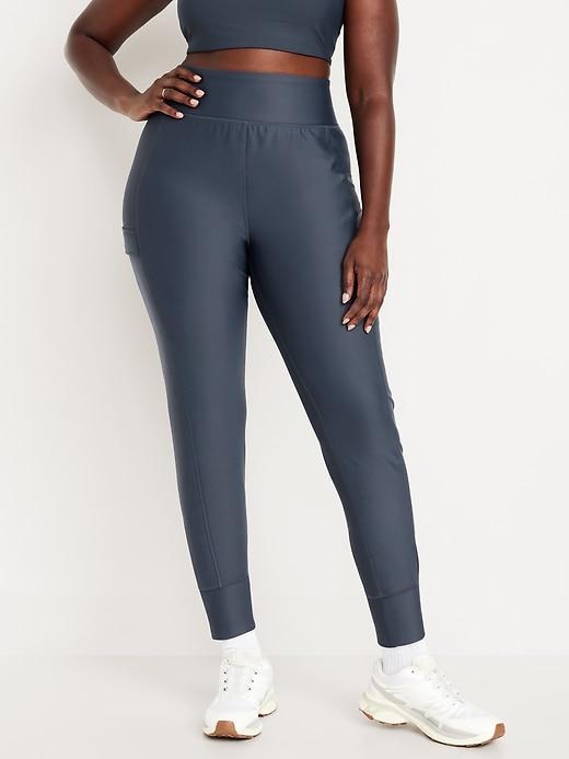 Extra High-Waisted PowerSoft Coze Edition Warm-Lined 7/8 Cargo Joggers Product Image