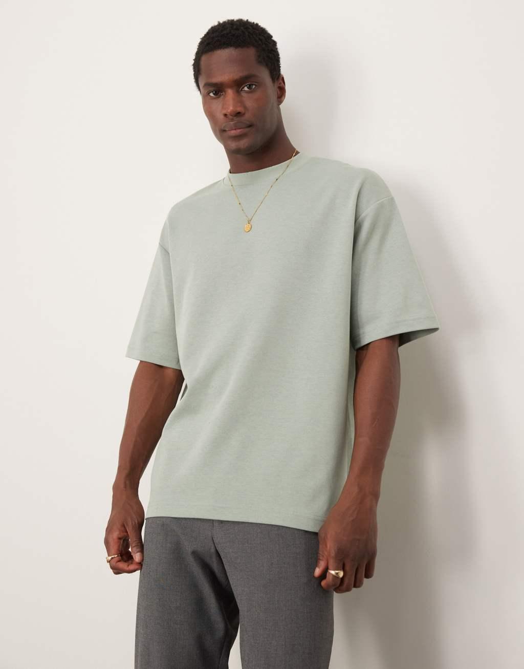 Selected Homme oversized heavyweight T-shirt in light green Product Image