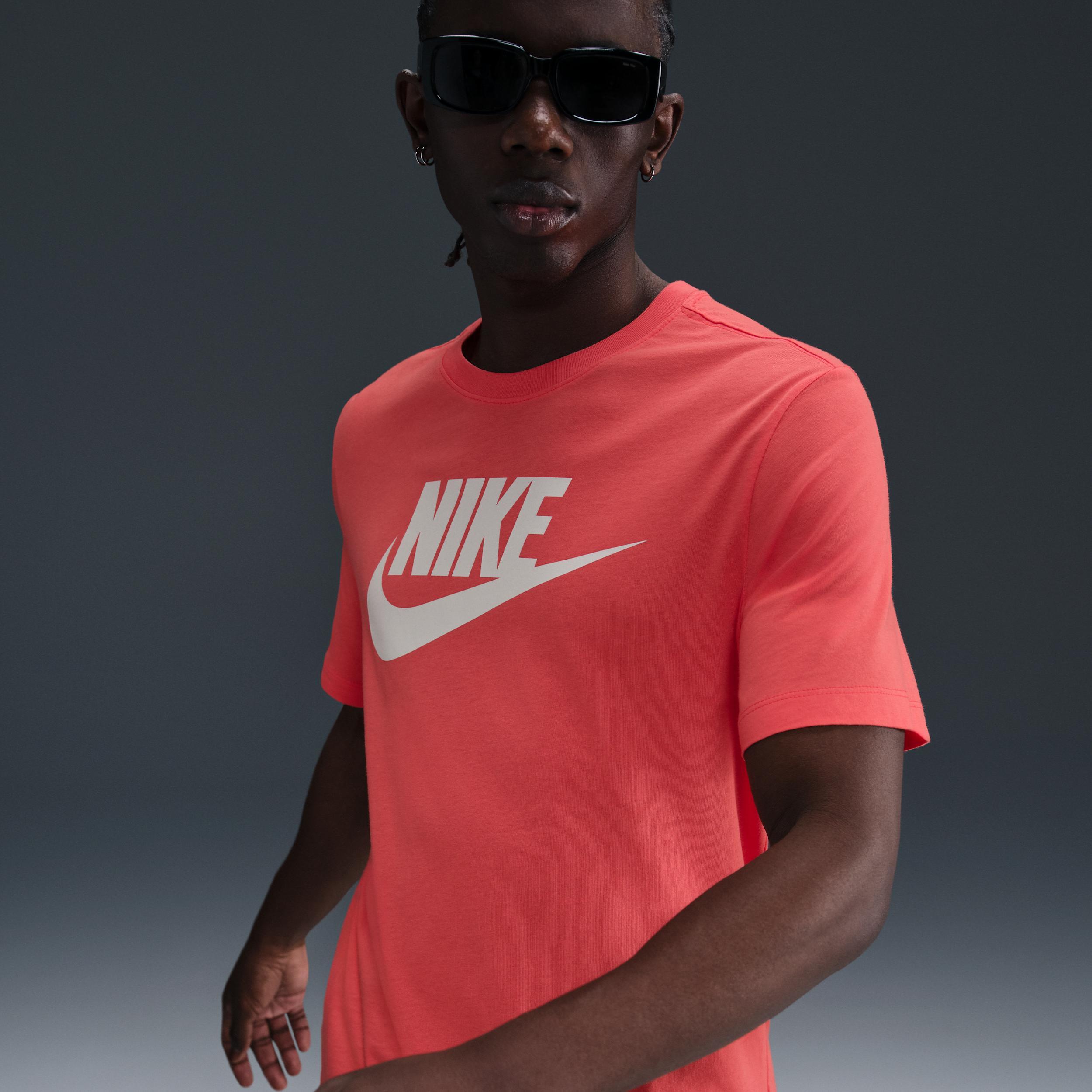 Men's Nike Sportswear T-Shirt Product Image