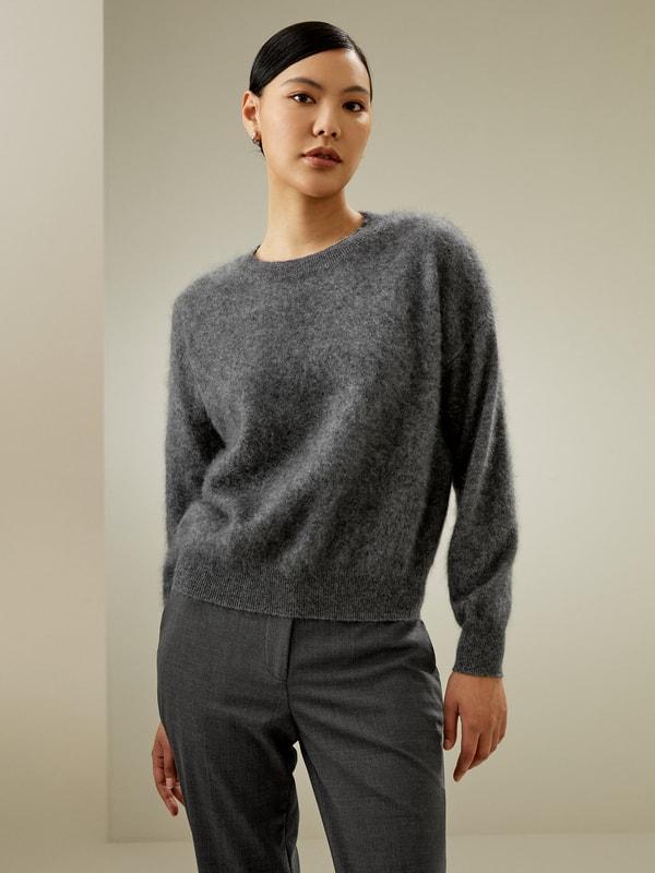 Relaxed Drop-Shoulder Cashmere Sweater Product Image