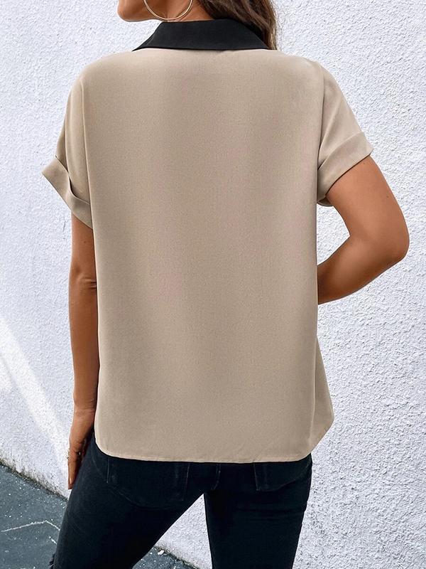 Loose Short Sleeves Contrast Color V-Neck T-Shirts Tops Product Image