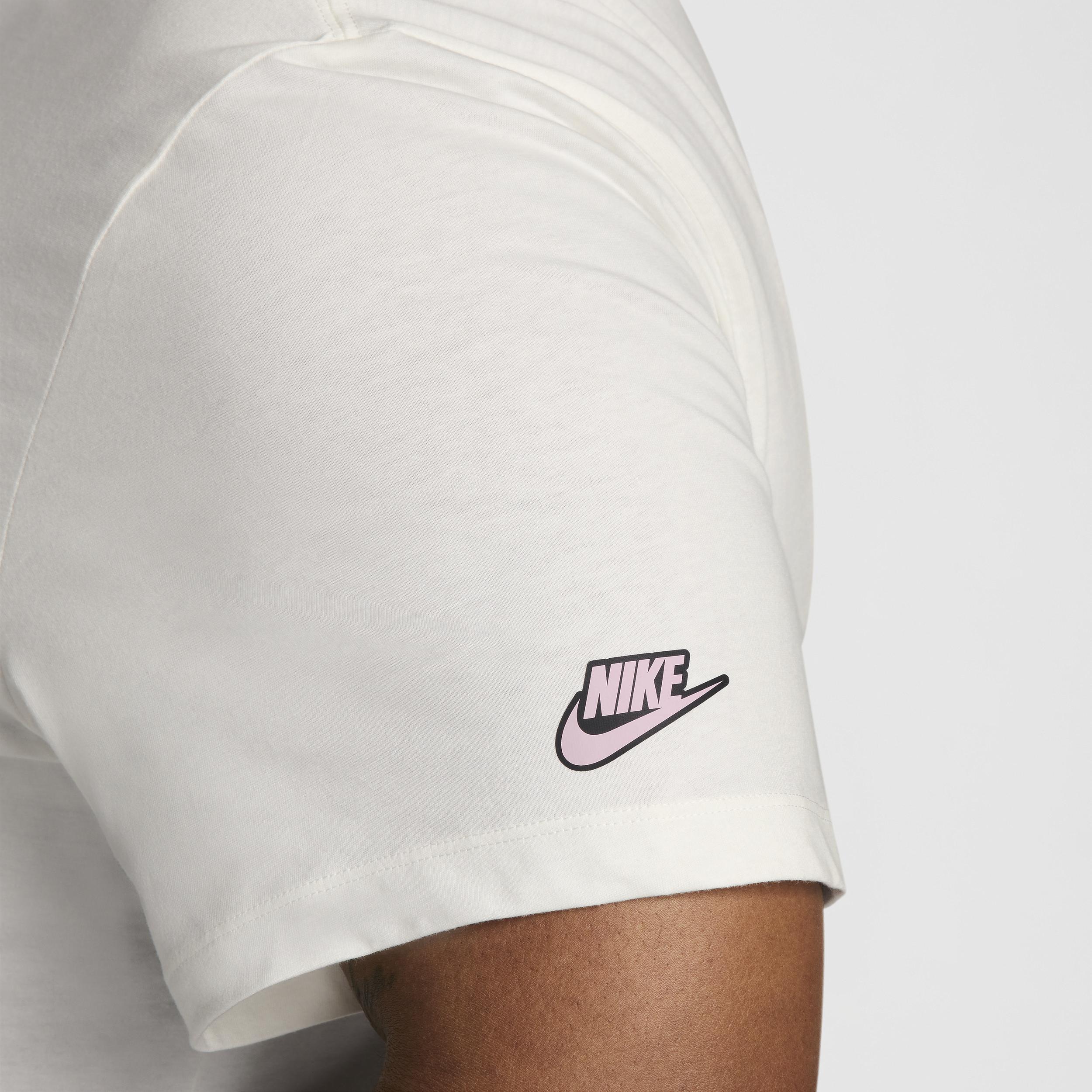 Nike Mens Club T-Shirt Product Image