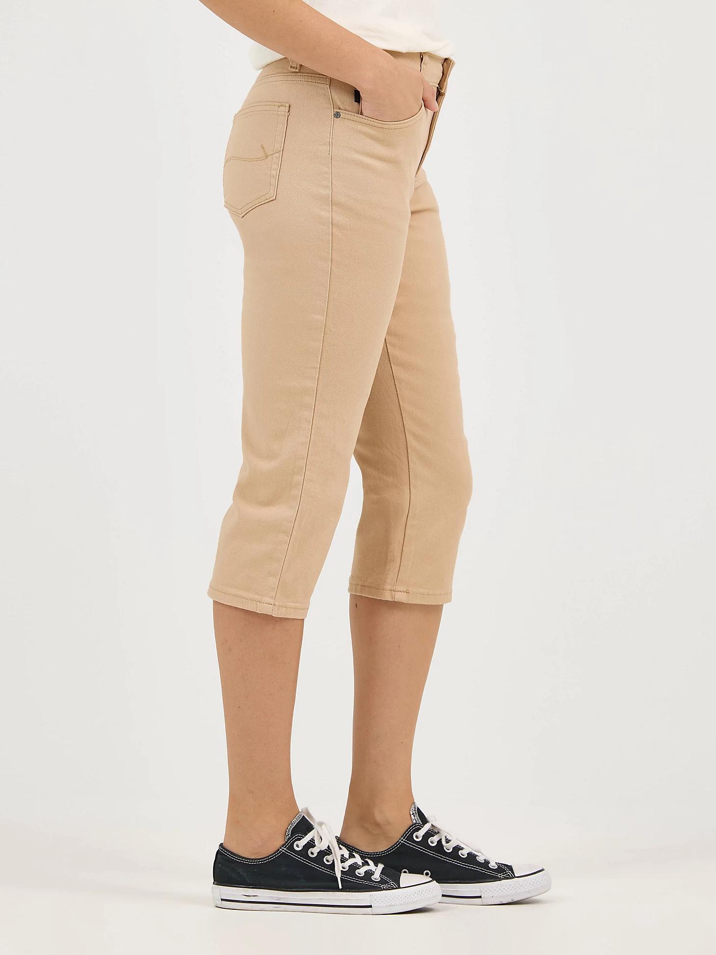 Women's Capris: Relaxed Fit Capri Pants | Denim Pants | Lee® Product Image