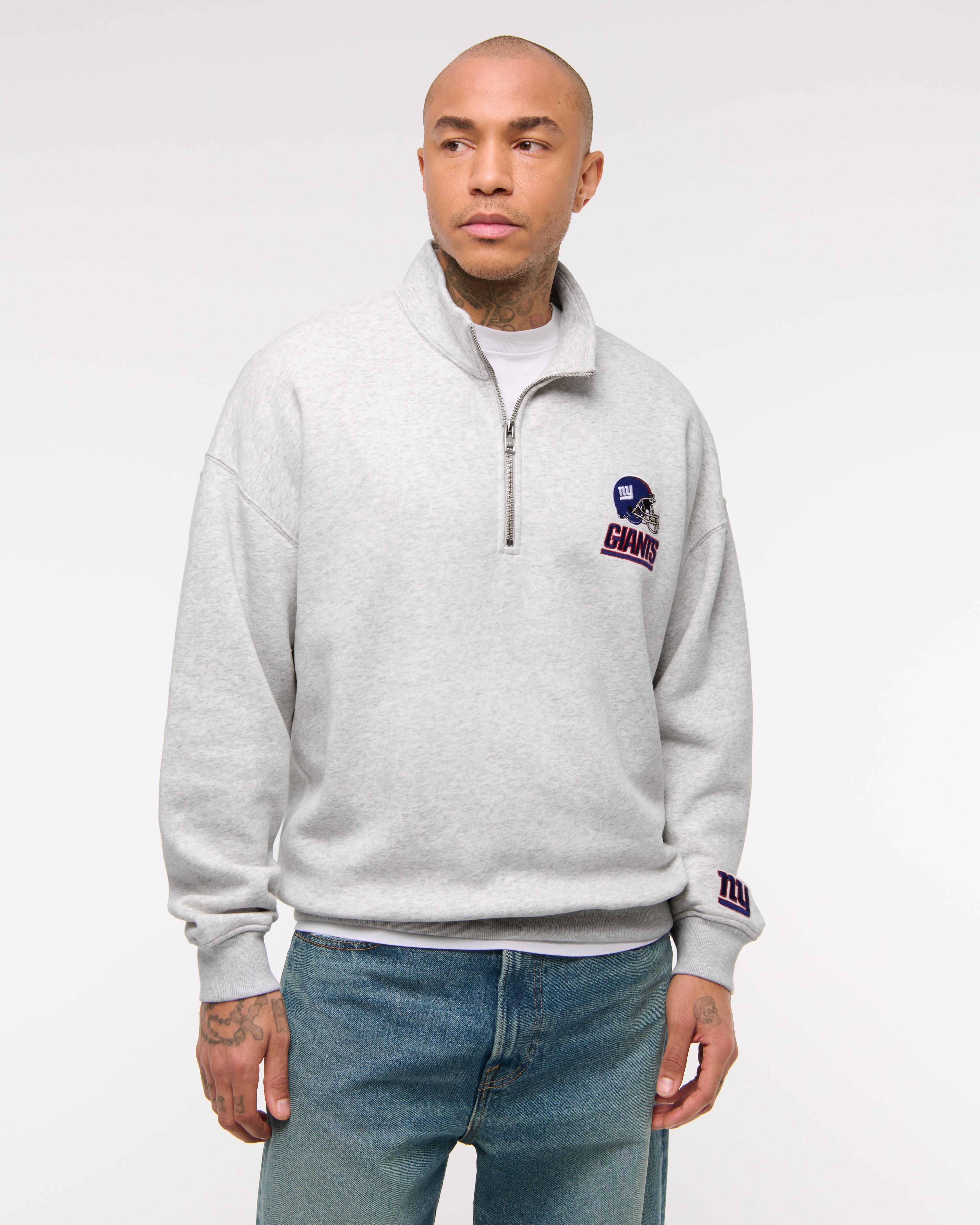 Chicago Bears Half-Zip Sweatshirt Product Image