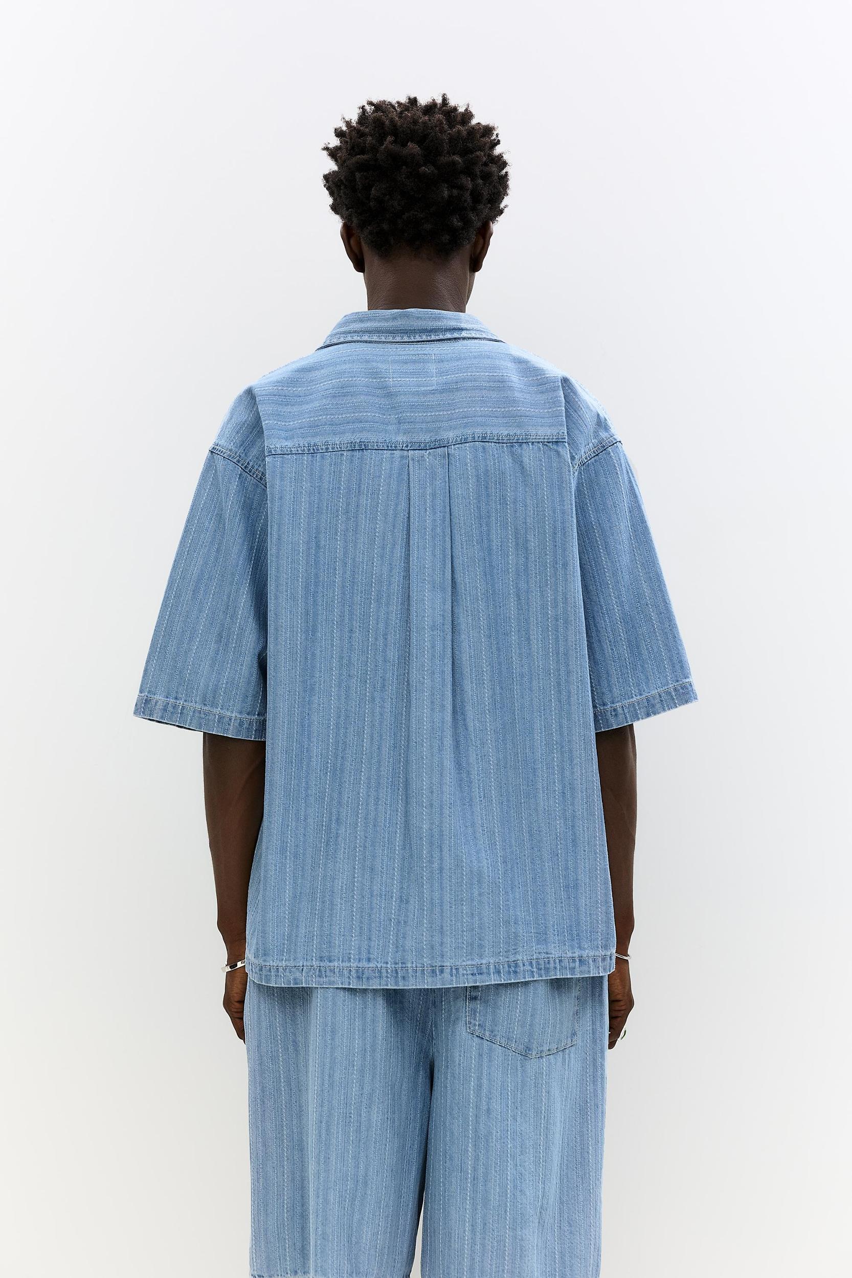 Striped jacquard short sleeve shirt Product Image