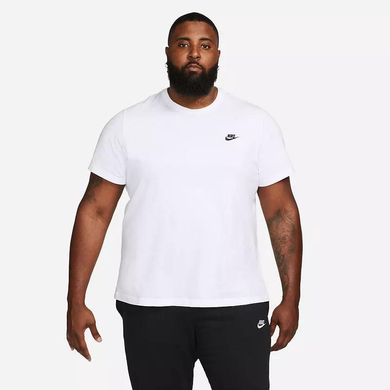 Men's Nike Sportswear Club T-Shirt Product Image