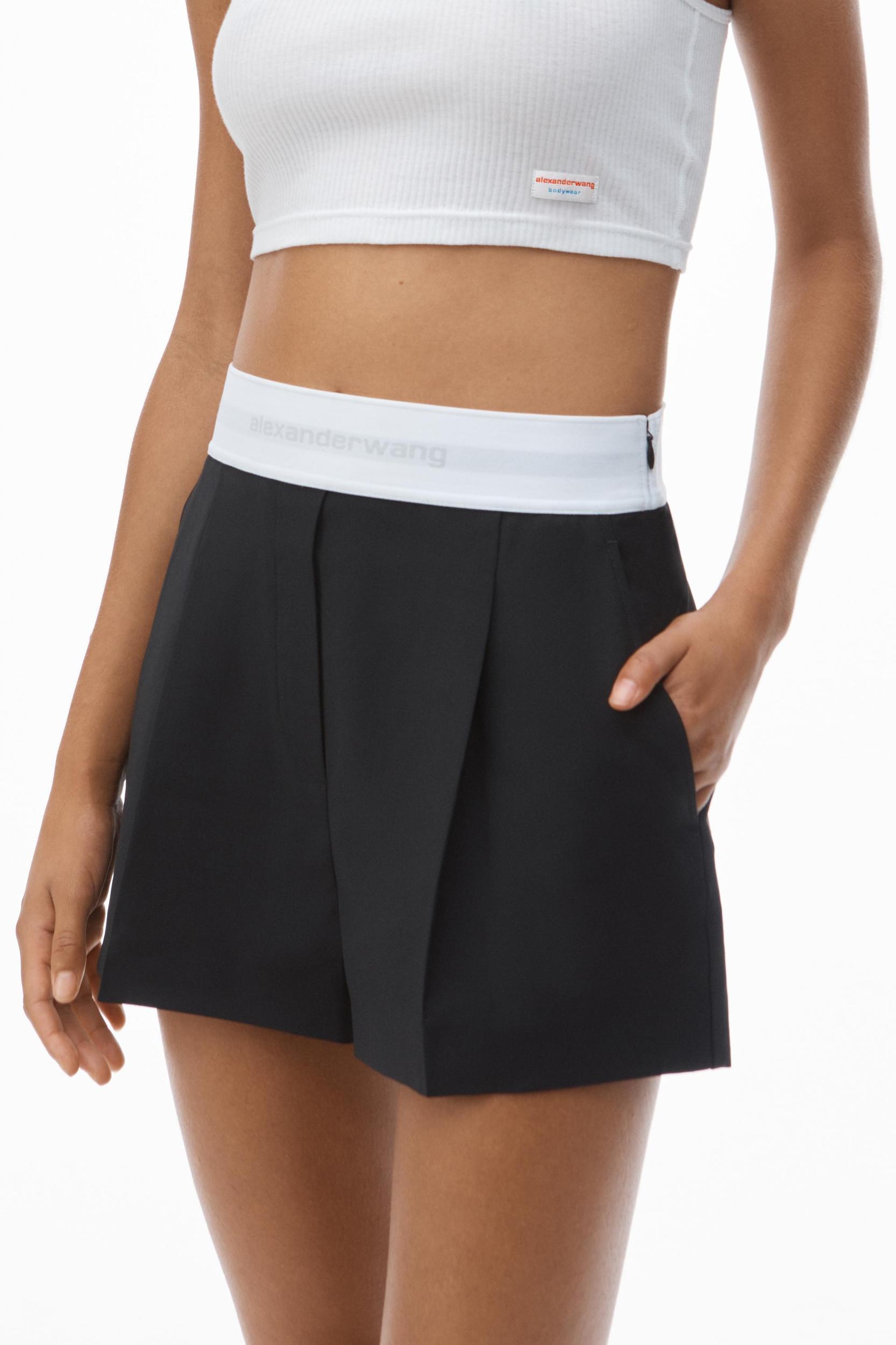 Pleated Shorts In Wool Tailoring Product Image