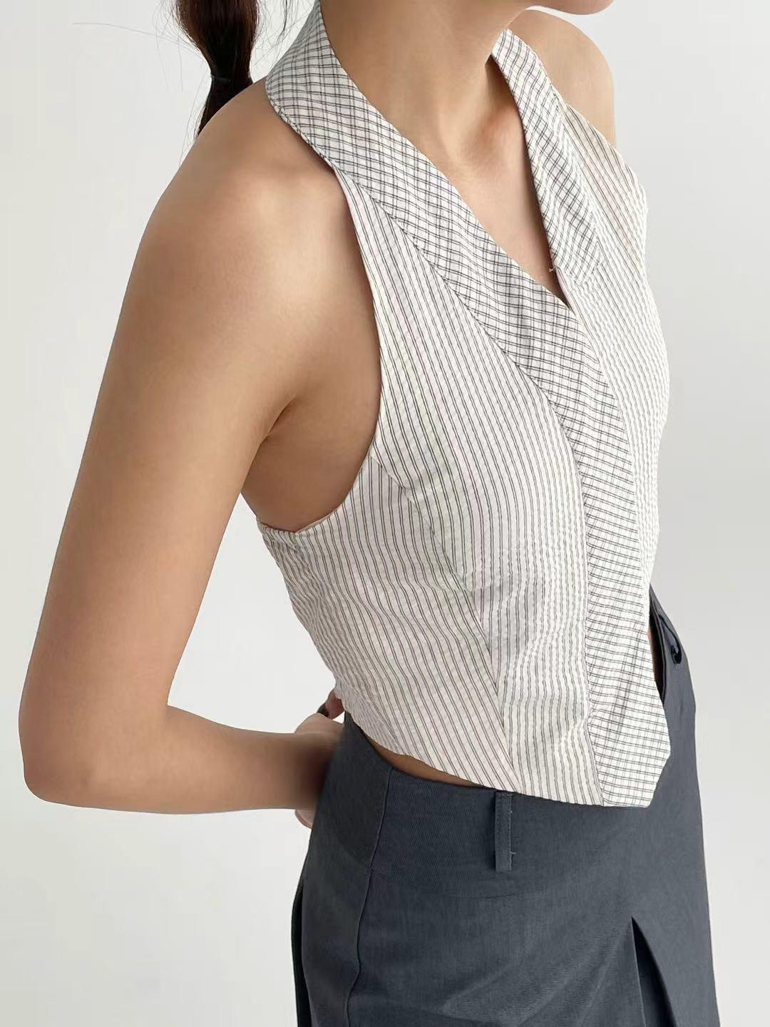 Daphne Top Product Image