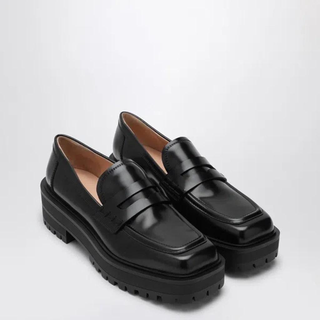 GIANVITO ROSSI Leather Loafer In Black Product Image