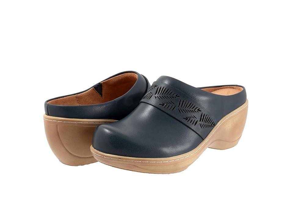 SoftWalk Melita Women's Slippers Product Image