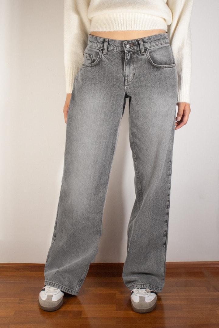 Low waist jeans Product Image
