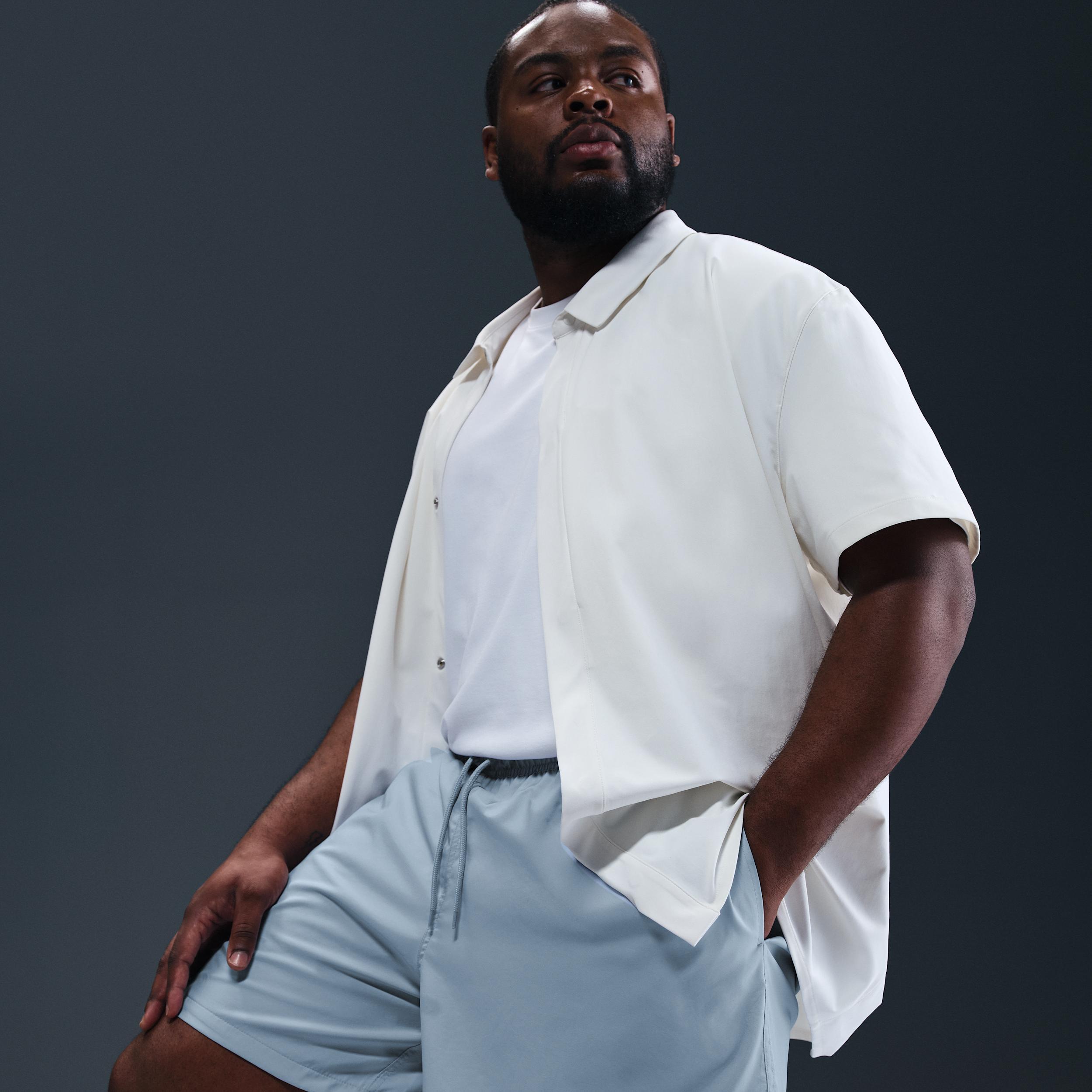 Nike Mens Club Flow Shorts | IB8255-440 Product Image