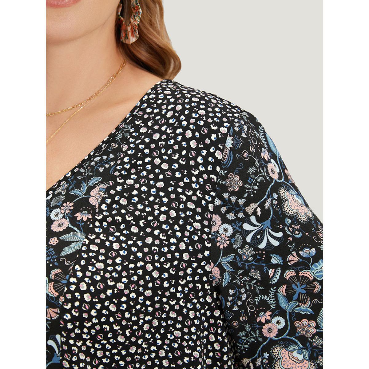 Plus Size BlackFlower Plants Print Patchwork V Neck Bell Sleeve Blouse Women Vacation Elbow-length sleeve V-neck Dailywear Blouses BloomChic 18-20/2X Product Image