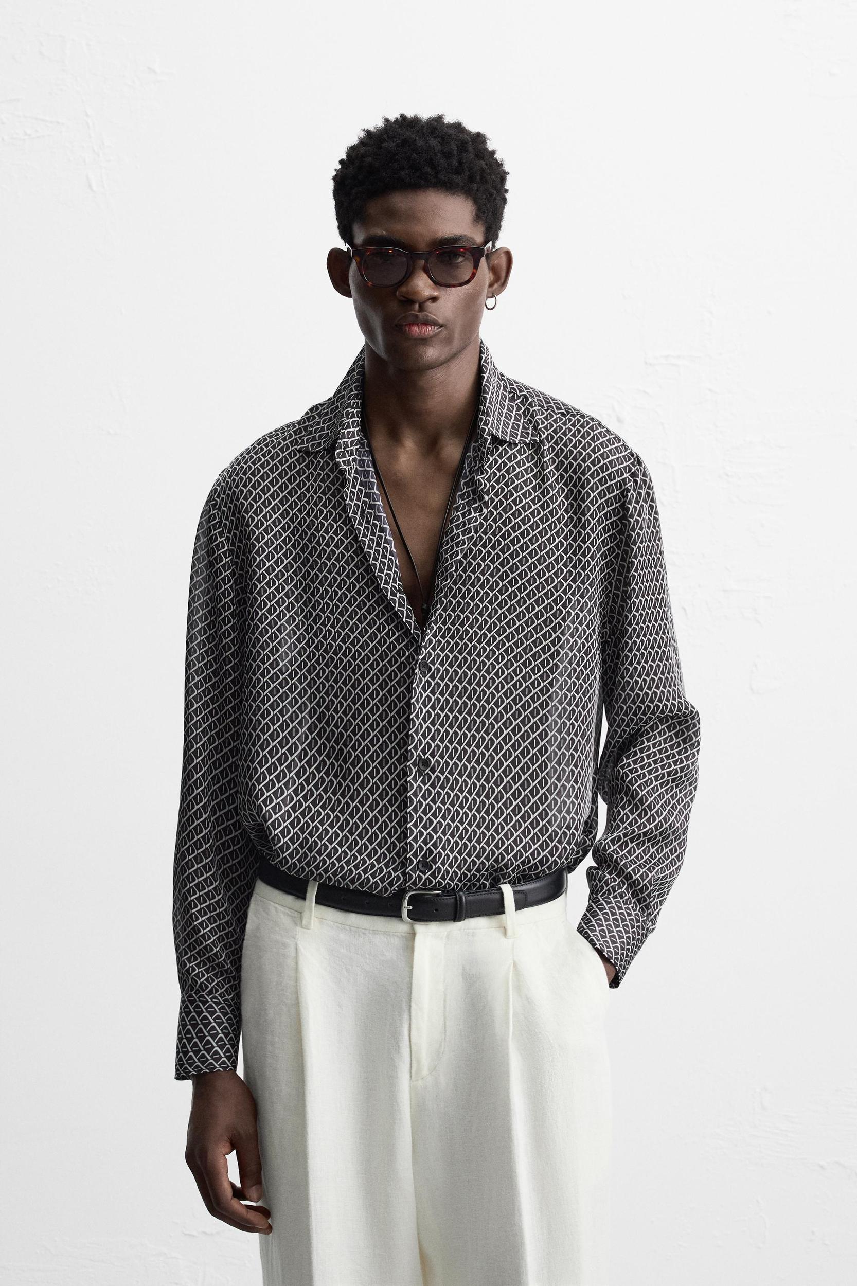 GEOMETRIC PRINT SHIRT Product Image