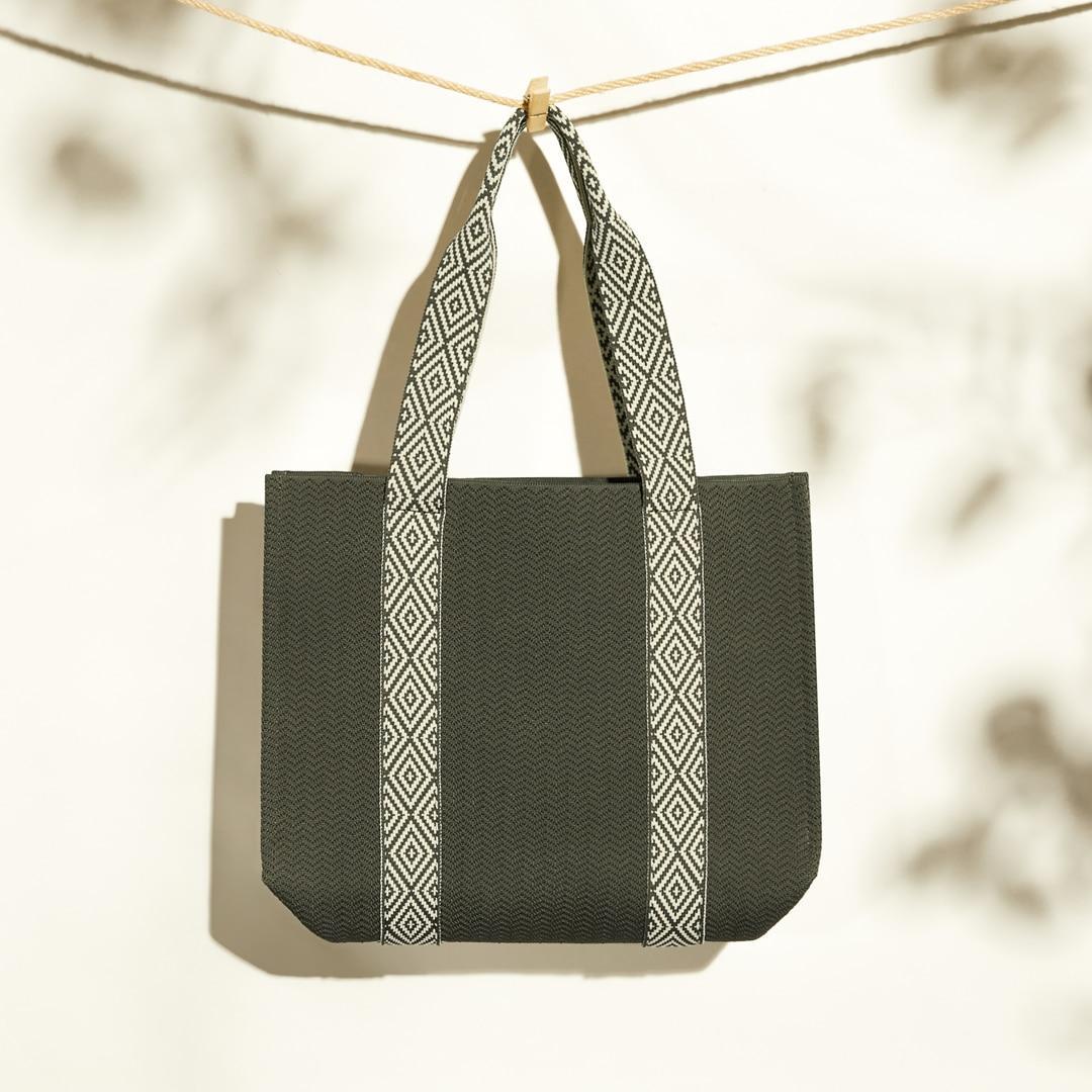 The Essential Tote (Jemma) Product Image