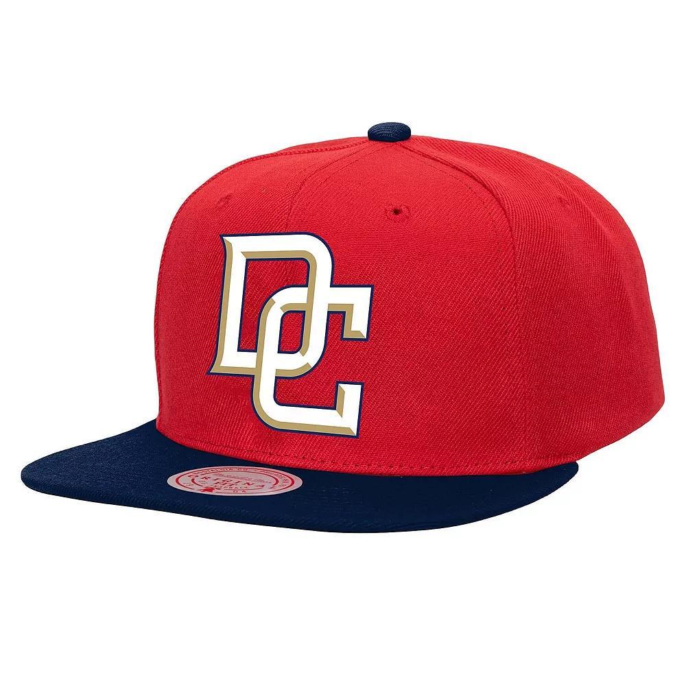 Men's Mitchell & Ness Red Washington Nationals Cooperstown Collection Basic Flip Snapback Hat Product Image